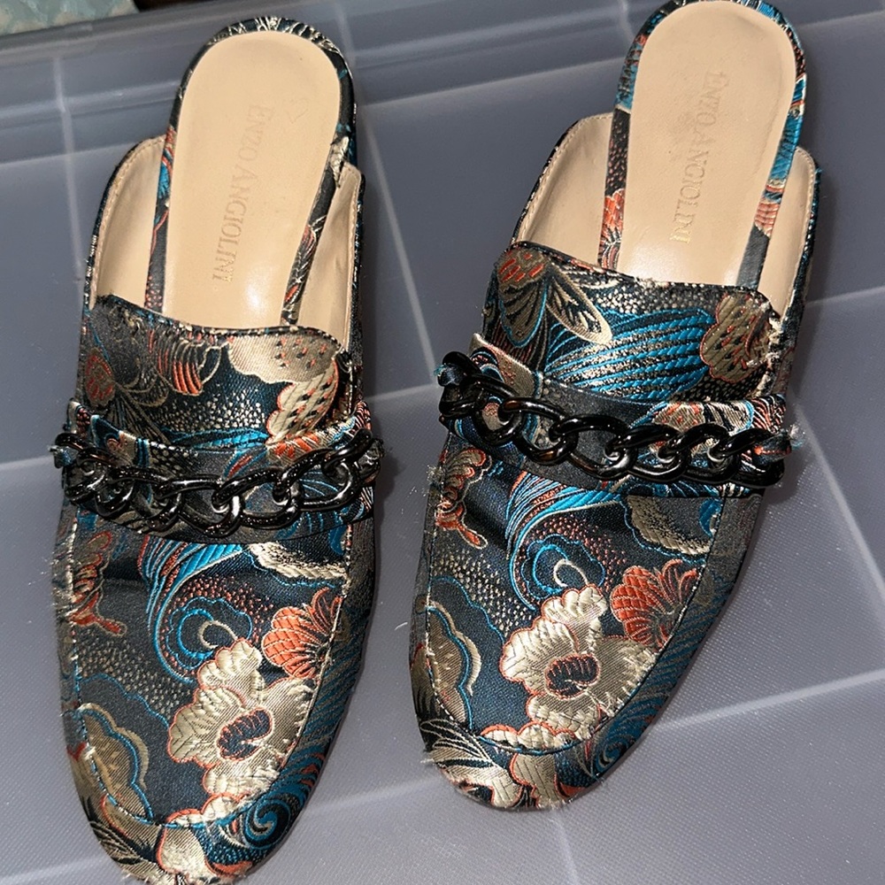 Enzo Angiolini mules size 6
